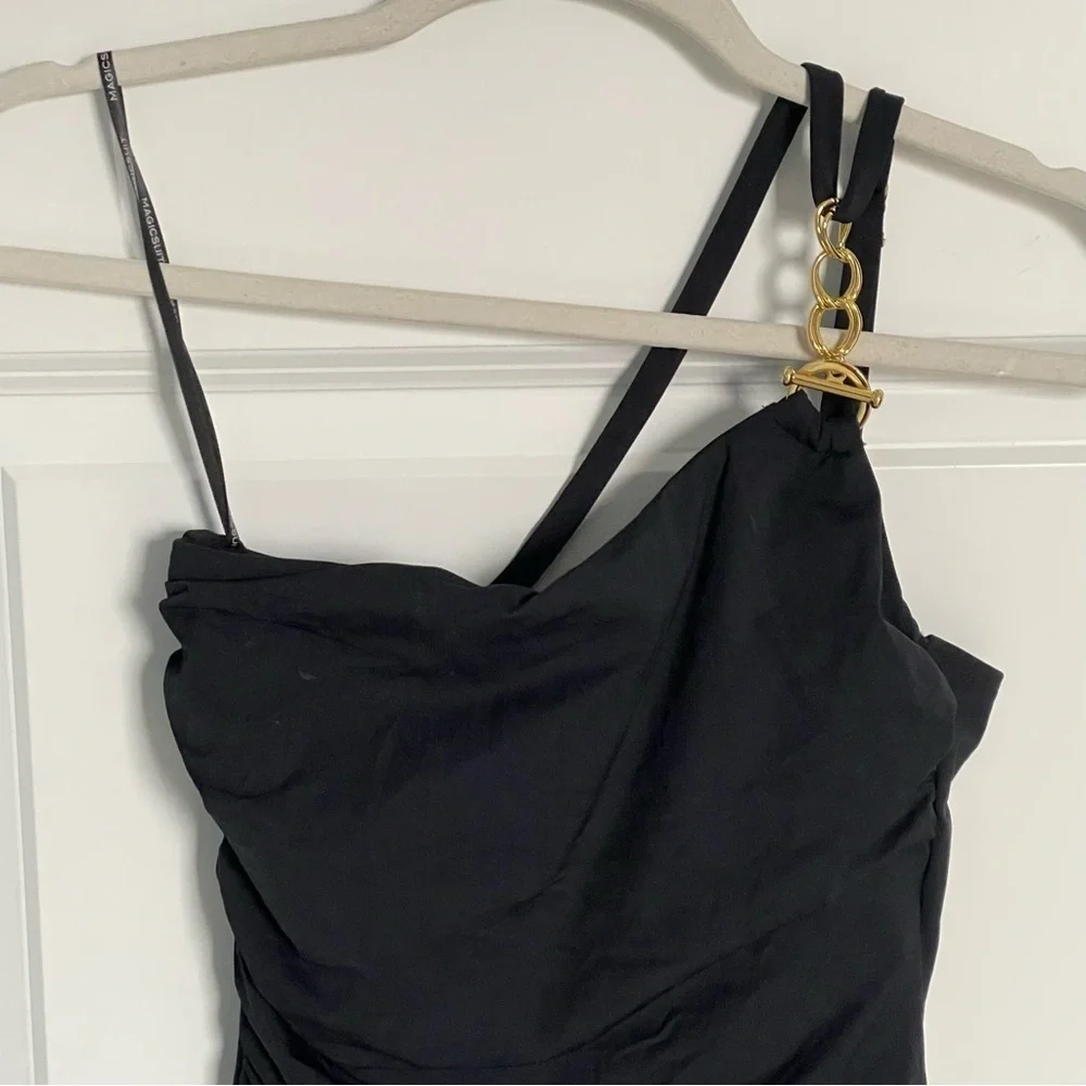New! MagicSuit Black Hyper Link Charlize One Piece Swimsuit 35146